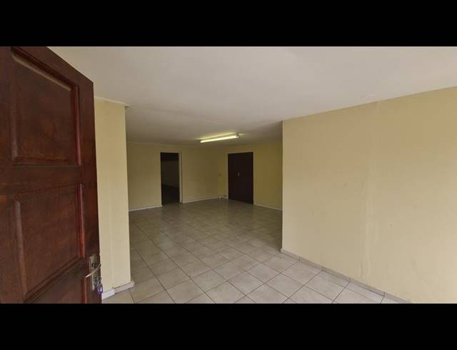 INDUSTRIAL PROPERTY TO RENT IN HALFWAY HOUSE